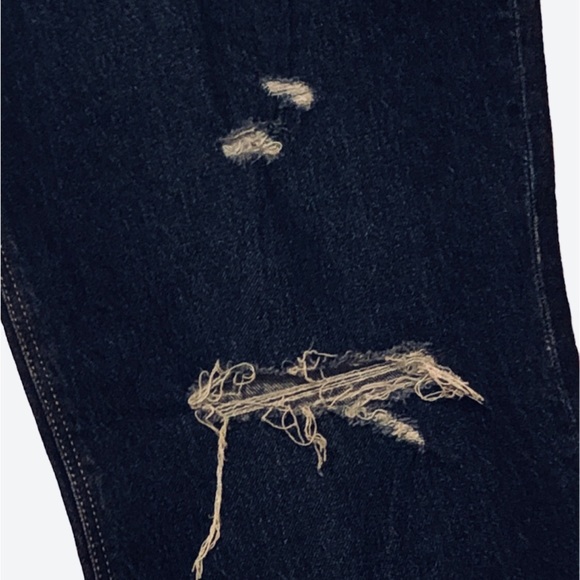 #018 Old Navy women high-rise ripped distressed look! slouchy straight jeans. - Picture 4 of 9
